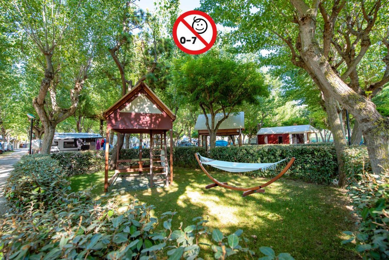 Club Del Sole Roseto Degli Abruzzi Easy Camping Village Exterior photo